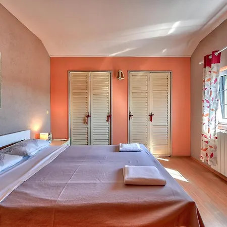 Апартаменты Oscar Пула