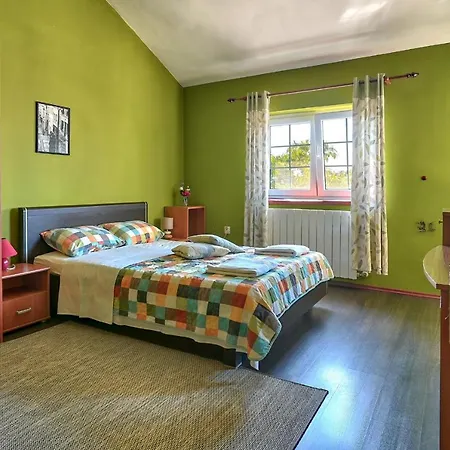 Apartment Oscar Pula